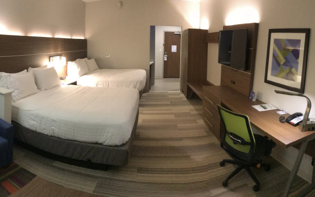 photo 3 of Holiday Inn Express Pineville-Alexandria Area, an IHG Hotel