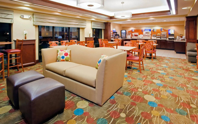 photo 2 of Holiday Inn Express Raleigh Durham Airport by IHG