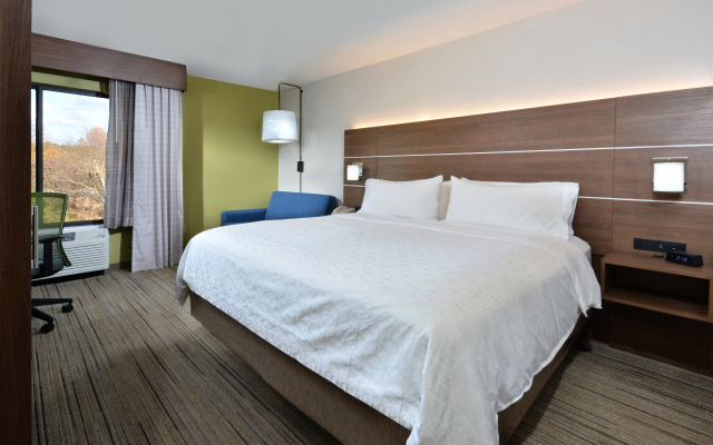 photo 5 of Holiday Inn Express Raleigh Durham Airport by IHG