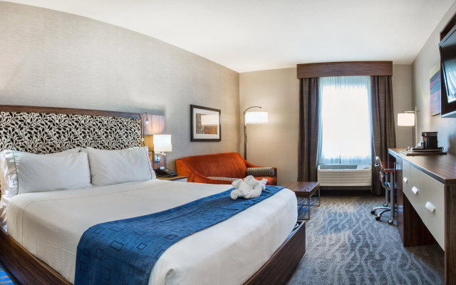 photo 5 of Holiday Inn Express Redwood City-Central by IHG