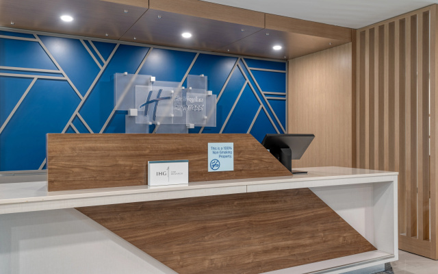 photo 3 of Holiday Inn Express Rensselaer by IHG