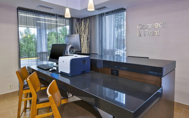 photo 3 of Fairfield by Marriott Inn & Suites Herndon Reston