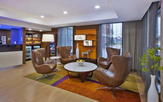 photo 2 of Holiday Inn Express Reston/herndon