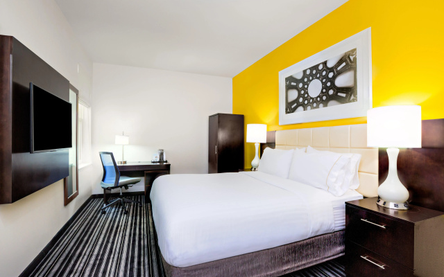 photo 2 of Holiday Inn Express San Francisco Union Square by IHG