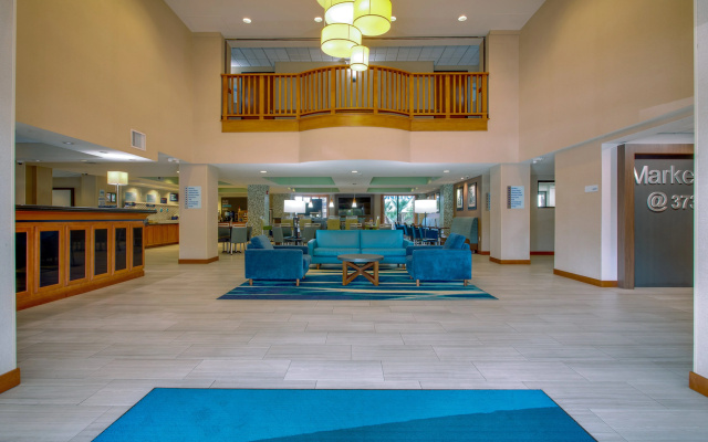 photo 2 of Holiday Inn Express San Francisco-Airport North by IHG