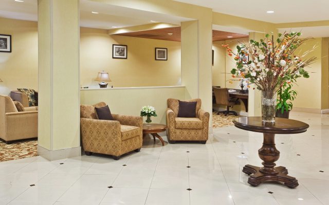 photo 2 of Holiday Inn Express Savannah Airport by IHG