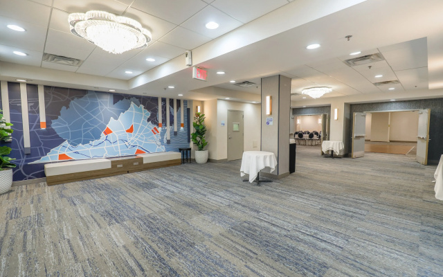 photo 2 of Holiday Inn Express Washington DC SW - Springfield by IHG