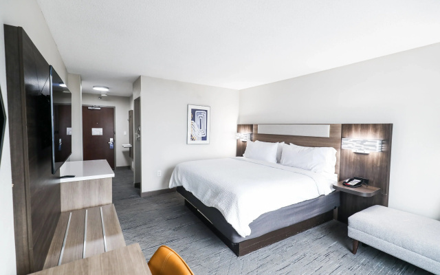 photo 4 of Holiday Inn Express Washington DC SW - Springfield by IHG