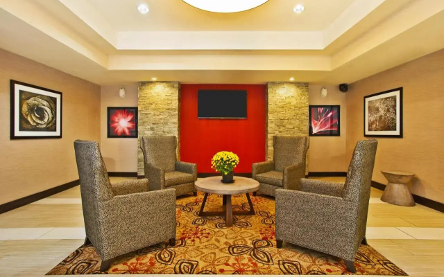 photo 2 of Holiday Inn Express Springfield- Dayton Area