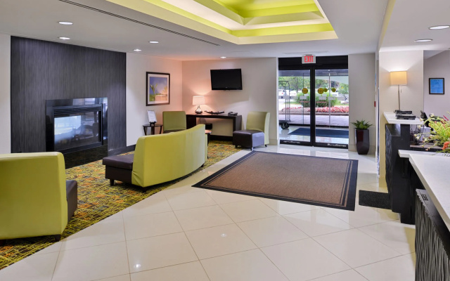 photo 3 of Elimwood Hotel, a Ramada by Wyndham