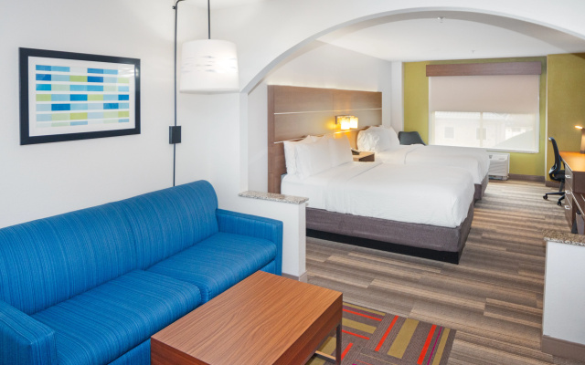 photo 4 of Holiday Inn Express & Suites Stroudsburg-Poconos by IHG