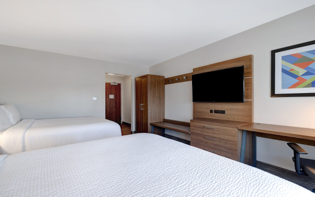 photo 5 of Holiday Inn Express & Suites Ann Arbor - University South by IHG
