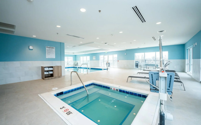 photo 5 of Holiday Inn Express & Suites Charlottesville by IHG