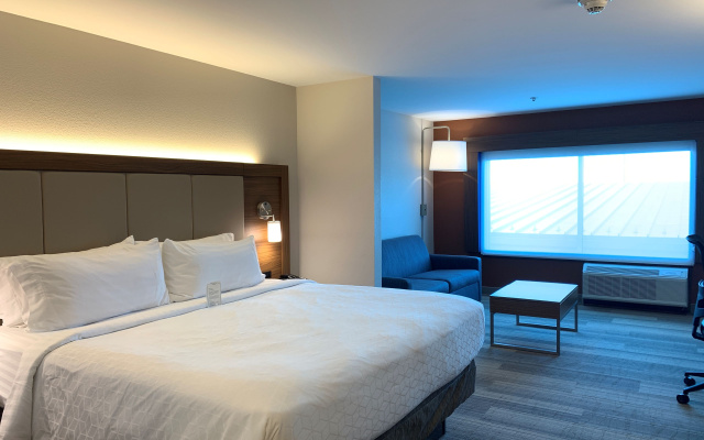 photo 5 of Holiday Inn Express & Suites Danville by IHG