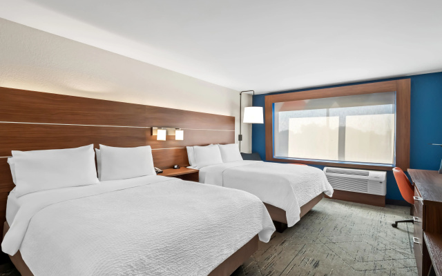 photo 3 of Holiday Inn Express & Suites Detroit Northwest - Livonia by IHG