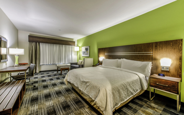 photo 5 of Holiday Inn Express & Suites Dallas NW - Farmers Branch by IHG