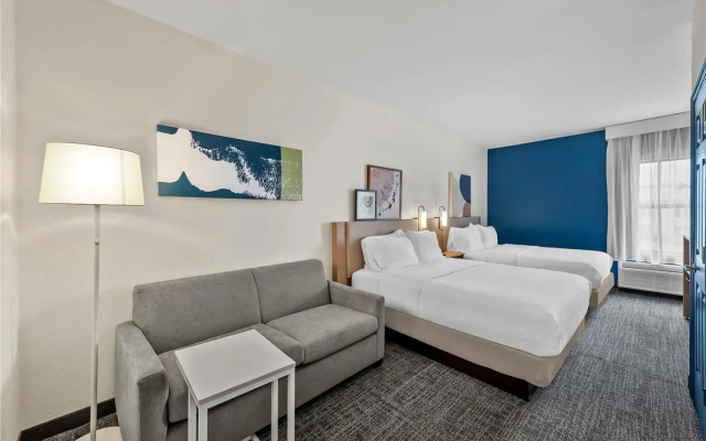 photo 4 of Holiday Inn Express & Suites Fayetteville Nw-Spring Lake