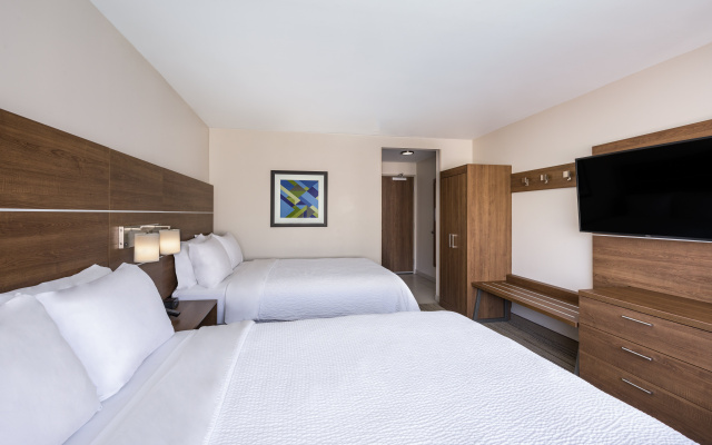photo 4 of Holiday Inn Express & Suites Phoenix East - Gilbert by IHG