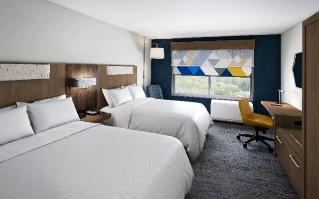 photo 2 of Holiday Inn Express And Suites Henderson South B