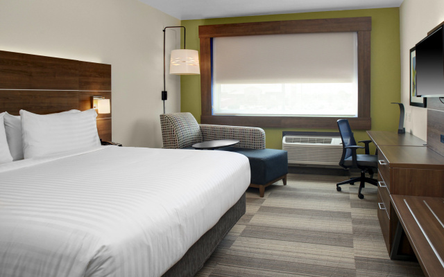 photo 5 of Holiday Inn Express & Suites Houston NW - Cypress Grand Pky by IHG