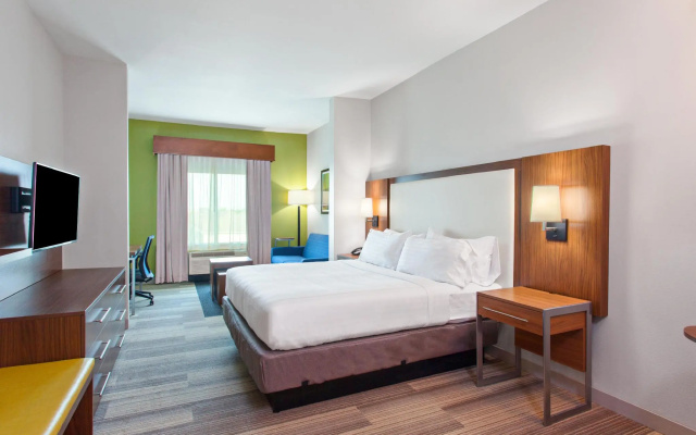 photo 3 of Holiday Inn Express & Suites Houston SW - Medical Ctr Area