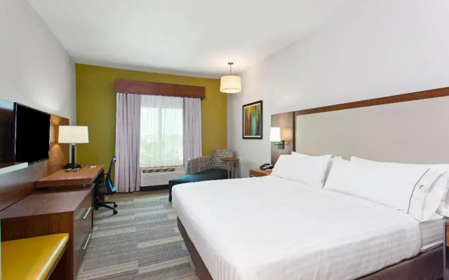 photo 4 of Holiday Inn Express & Suites Houston SW - Medical Ctr Area