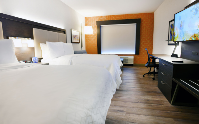 photo 2 of Holiday Inn Express & Suites Jersey City - Holland Tunnel by IHG