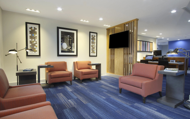 photo 2 of Holiday Inn Express & Suites Lake Charles South Casino Area by IHG