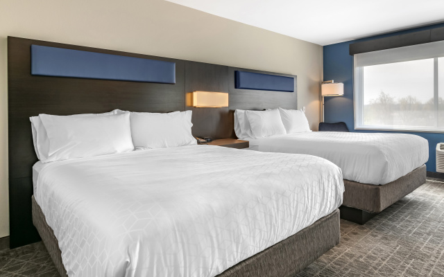 photo 3 of Holiday Inn Express & Suites Lancaster - Mount Joy by IHG