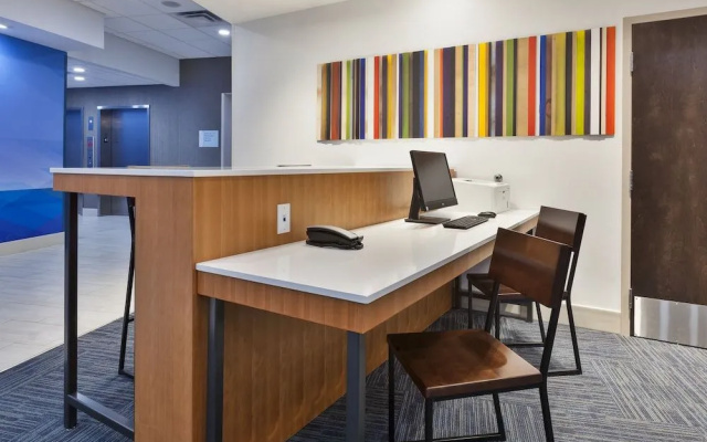 photo 2 of Holiday Inn Express & Suites Milan – Sandusky Area