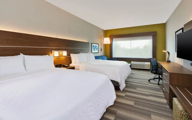 photo 3 of Holiday Inn Express & Suites Milan – Sandusky Area