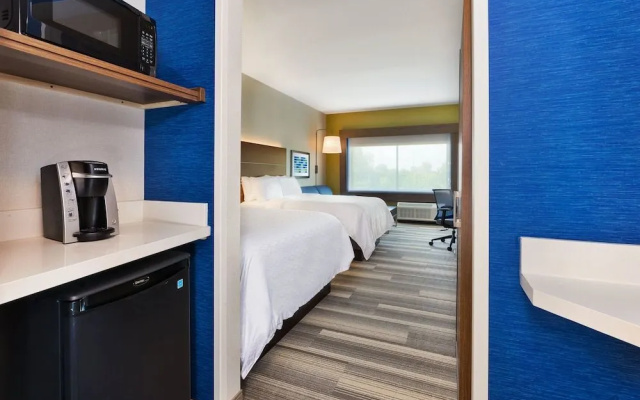 photo 5 of Holiday Inn Express & Suites Milan – Sandusky Area