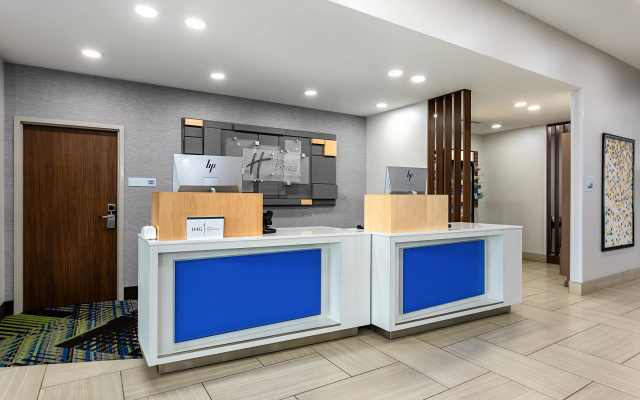 photo 5 of Holiday Inn Express & Suites Miramar