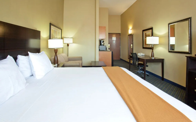 photo 5 of Holiday Inn Express & Suites Phoenix/Chandler (Ahwatukee)