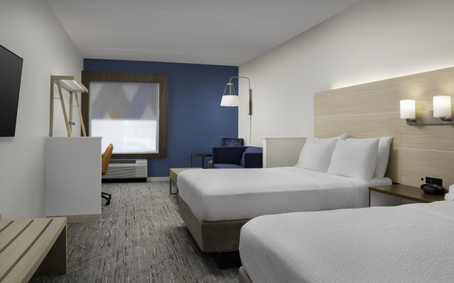 photo 4 of Holiday Inn Express & Suites Pittsburgh North Shore by IHG