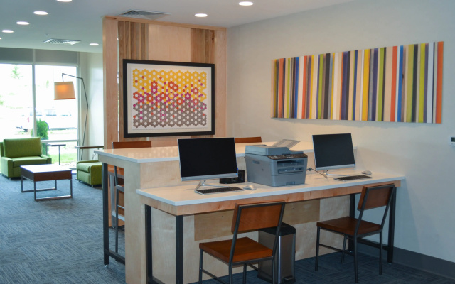 photo 4 of Holiday Inn Express & Suites Raleigh Airport - Brier Creek by IHG