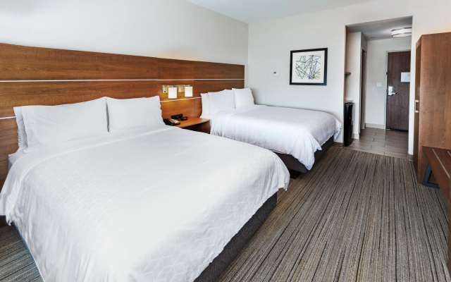 photo 3 of Holiday Inn Express & Suites Stafford NW - Sugar Land by IHG