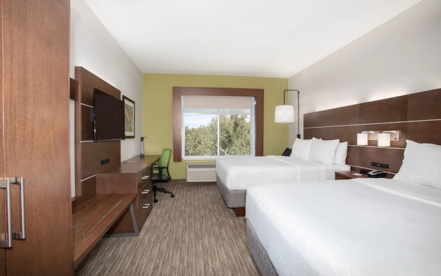 photo 4 of Holiday Inn Express & Suites Sterling
