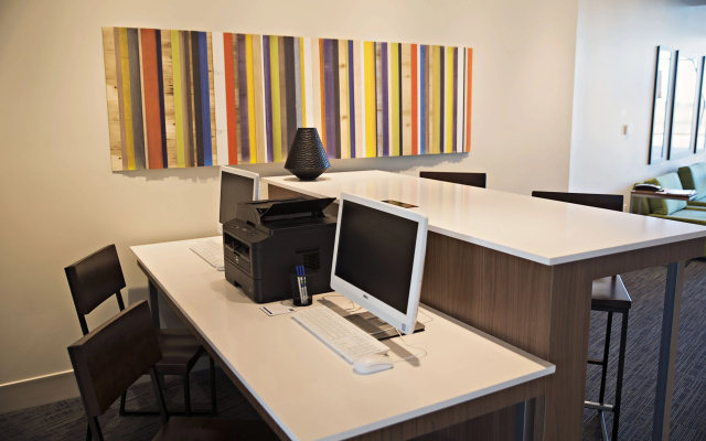 photo 3 of Holiday Inn Express & Suites Sterling by IHG