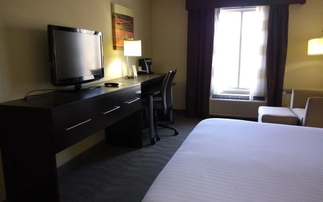 photo 4 of Holiday Inn Express & Suites Waterford