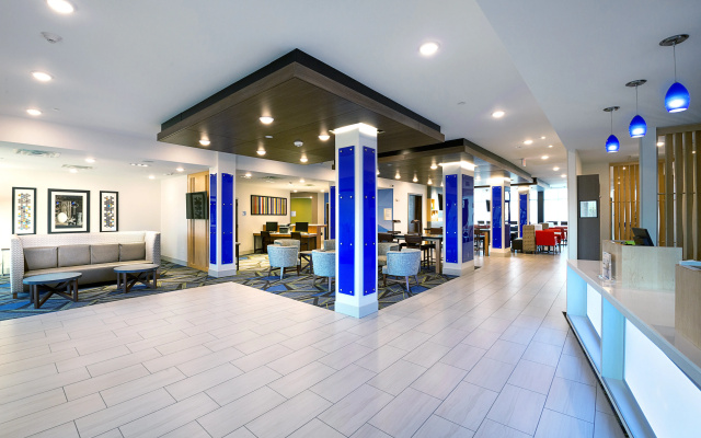 photo 2 of Holiday Inn Express & Suites Wentzville St Louis West by IHG