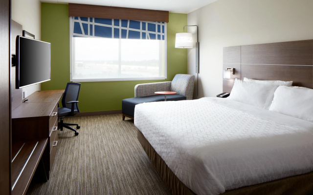 photo 5 of Holiday Inn Express & Suites-Cincinnati North - Liberty Way by IHG