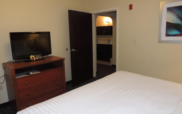 photo 5 of Holiday Inn Express & Suites Birmingham Trussville by IHG