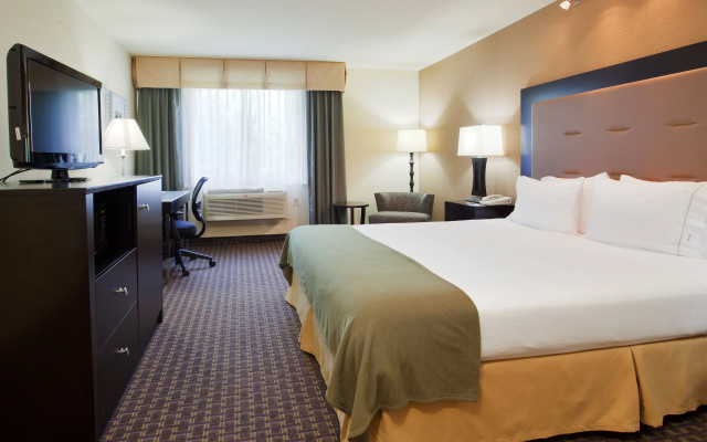 photo 2 of Holiday Inn Express Union City (San Jose) by IHG