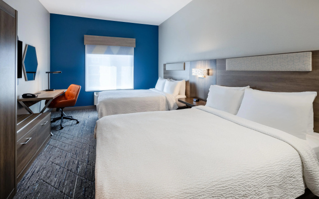 photo 4 of Holiday Inn Express Vancouver North - Salmon Creek by IHG