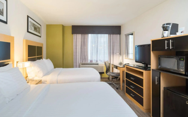 photo 5 of Holiday Inn Express New York City-Wall Street