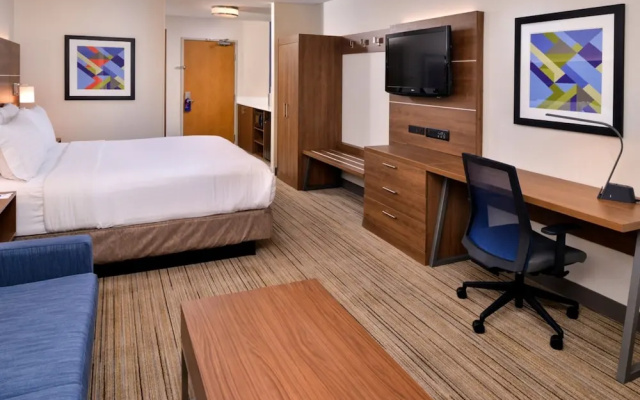photo 3 of Holiday Inn Express Walnut Creek by IHG
