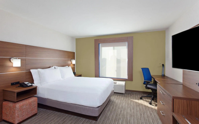 photo 4 of Holiday Inn Express West Los Angeles