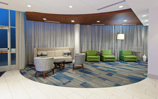 photo 2 of Holiday Inn Express West Los Angeles by IHG