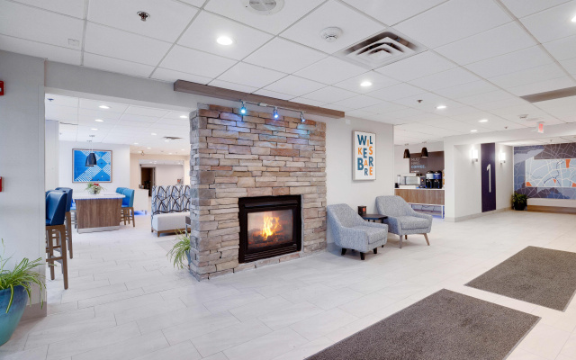 photo 2 of Holiday Inn Express Wilkes Barre East by IHG